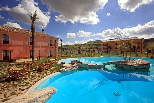 Piscina a isolotto